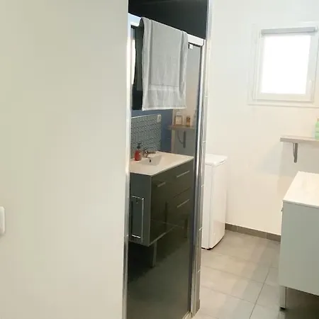 Holiday home Maison Proche Amiens Et Baie De Somme Argoeuves