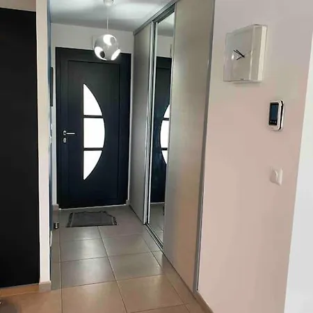 Holiday home Maison Proche Amiens Et Baie De Somme Argoeuves
